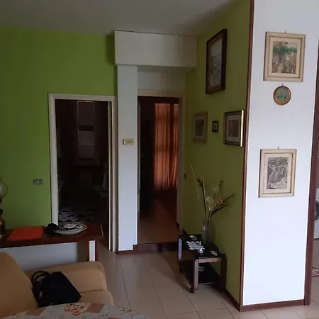 Barzes Apartment